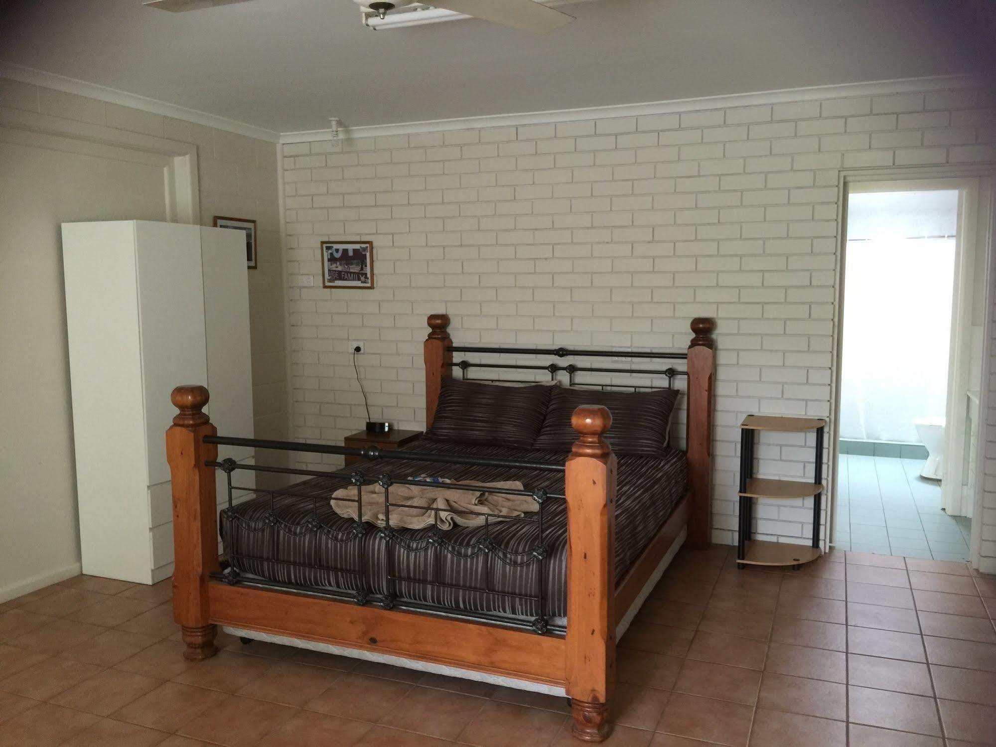 Warrumbungles Mountain Motel Coonabarabran Dış mekan fotoğraf