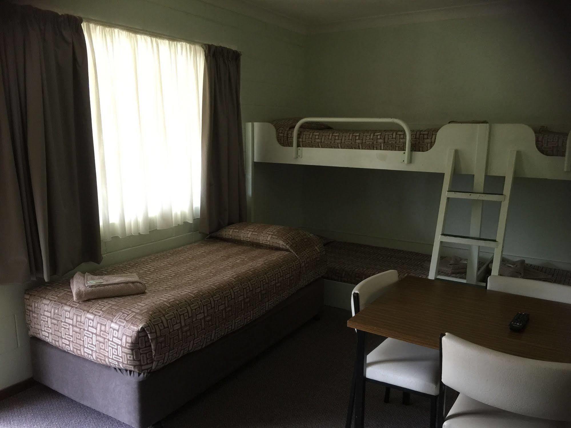 Warrumbungles Mountain Motel Coonabarabran Dış mekan fotoğraf